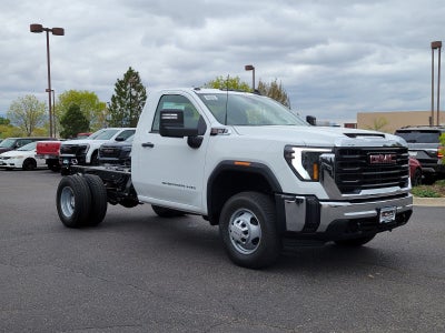 2026 GMC Sierra 3500HD Pro