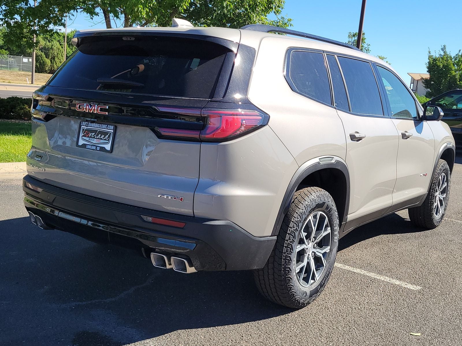 2027 GMC Acadia AT4