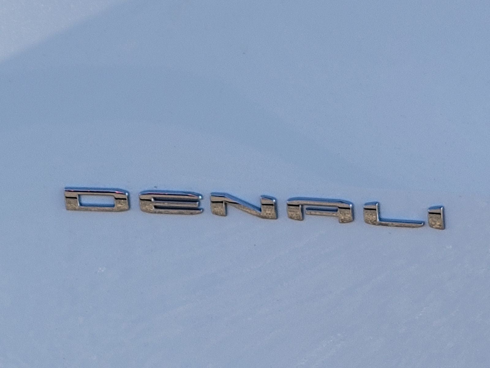 2027 GMC Acadia Denali