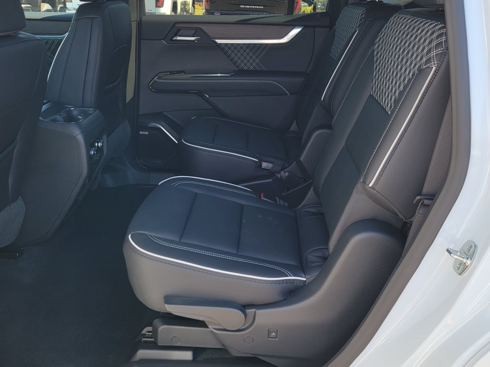 2027 GMC Acadia Denali