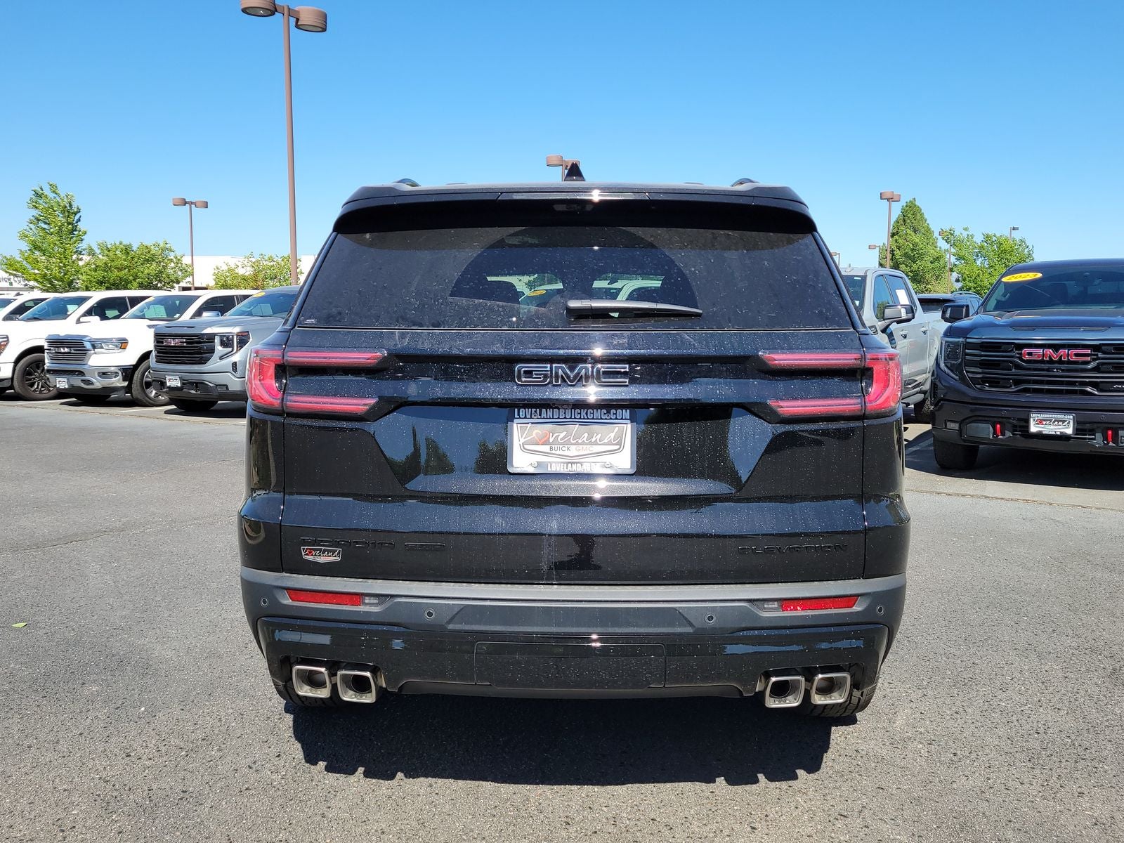 2026 GMC Acadia Elevation
