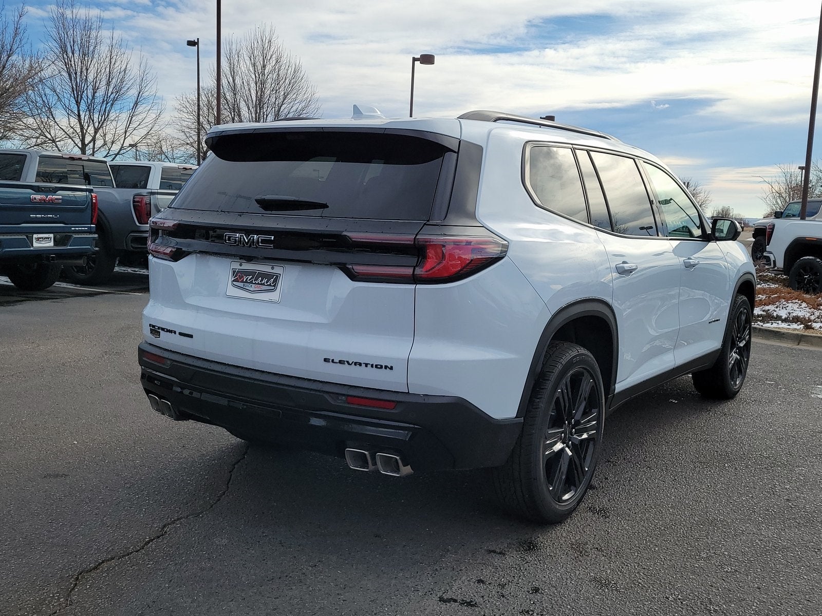 2026 GMC Acadia Elevation