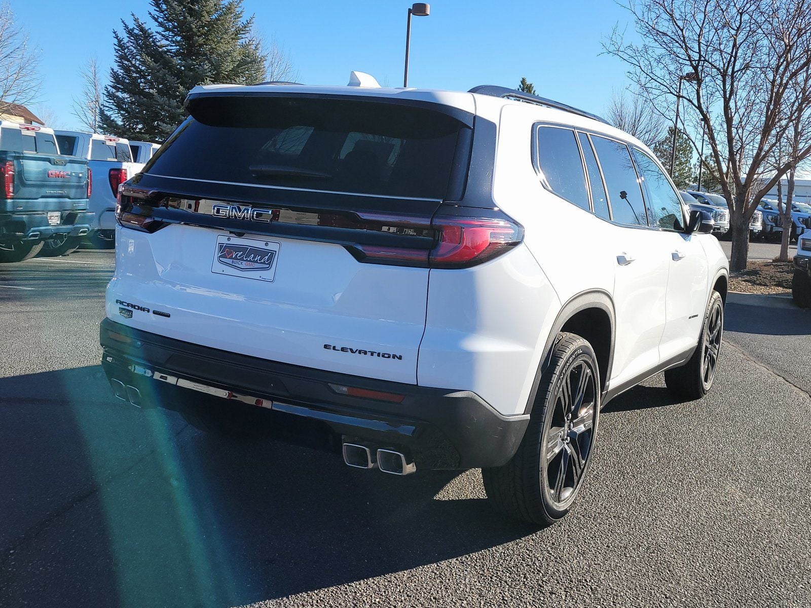 2026 GMC Acadia Elevation