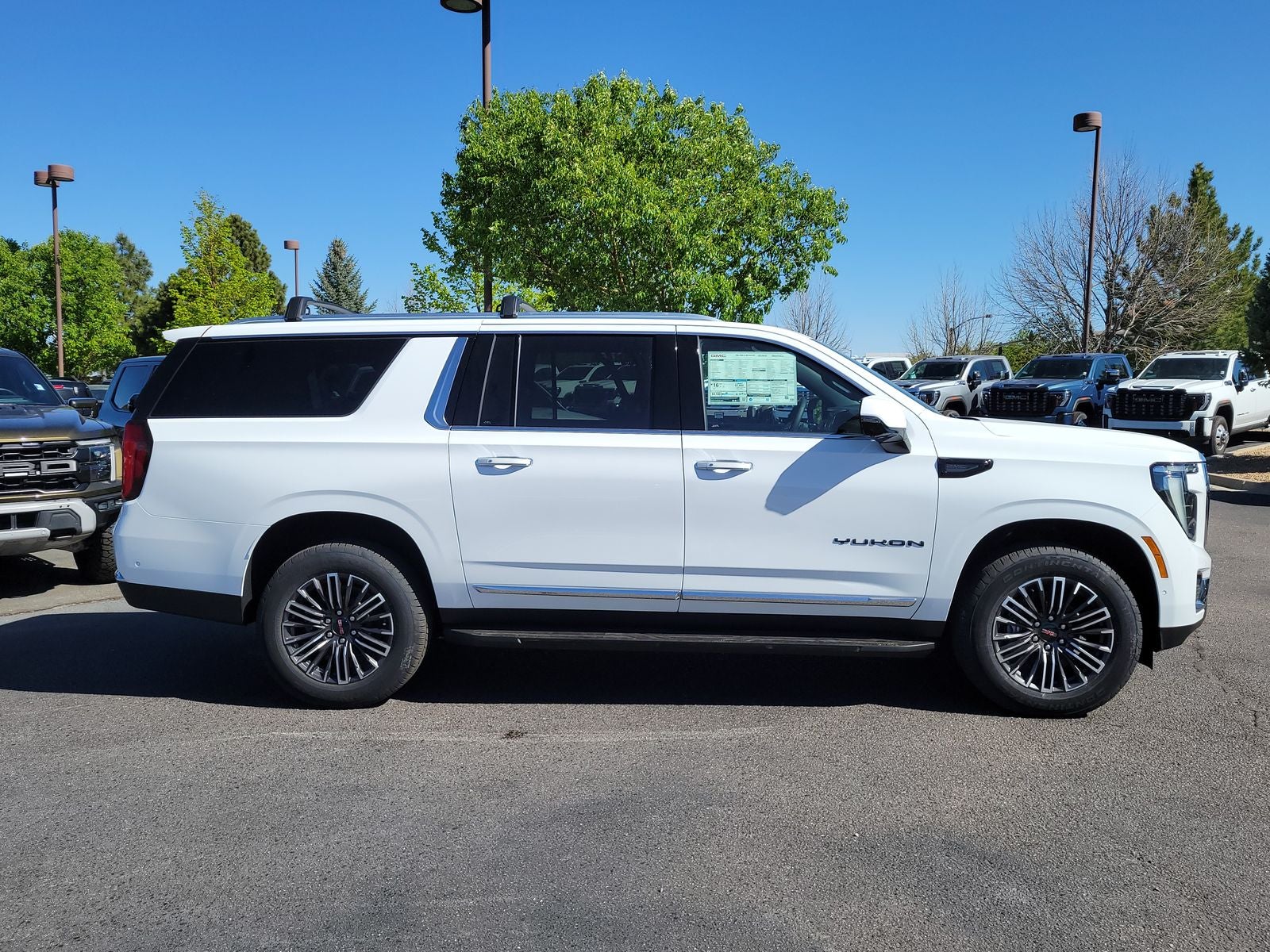 2026 GMC Yukon XL Elevation