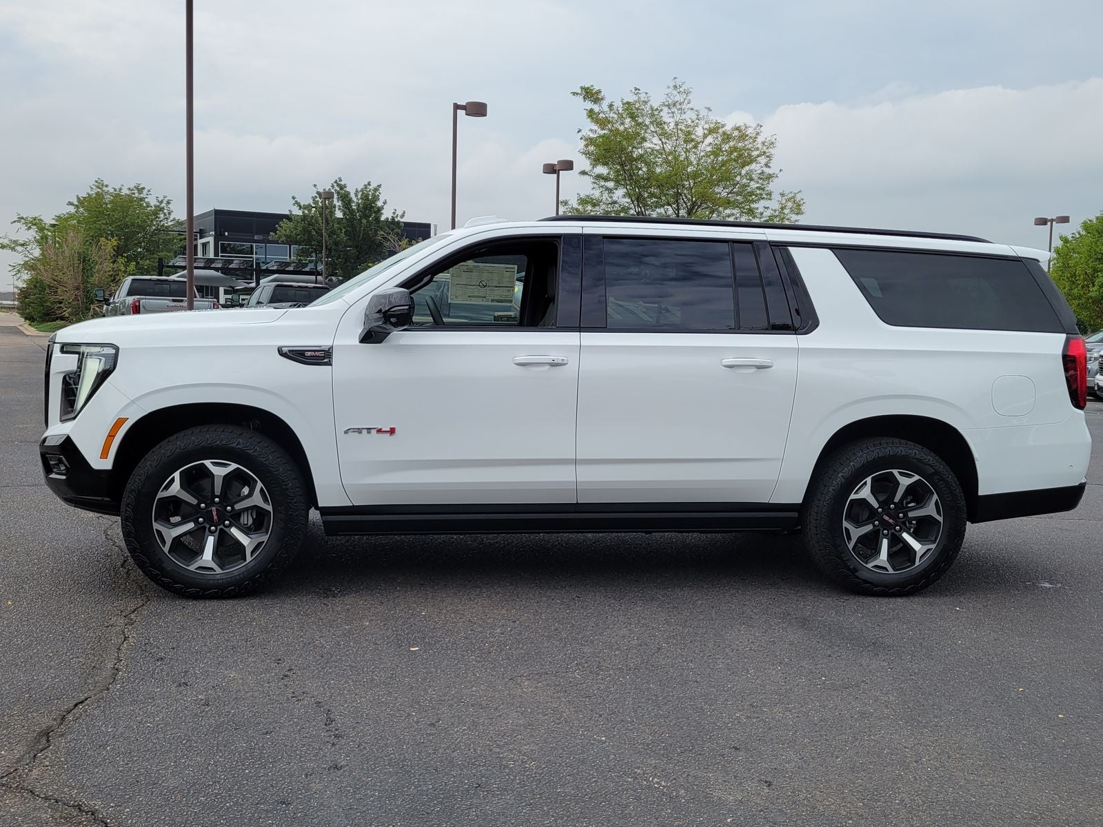 2026 GMC Yukon XL AT4