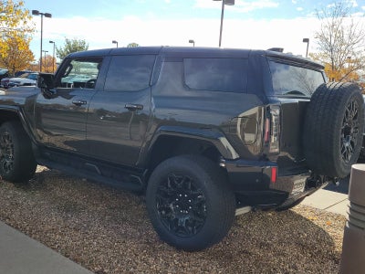 2026 GMC Hummer EV SUV 2X