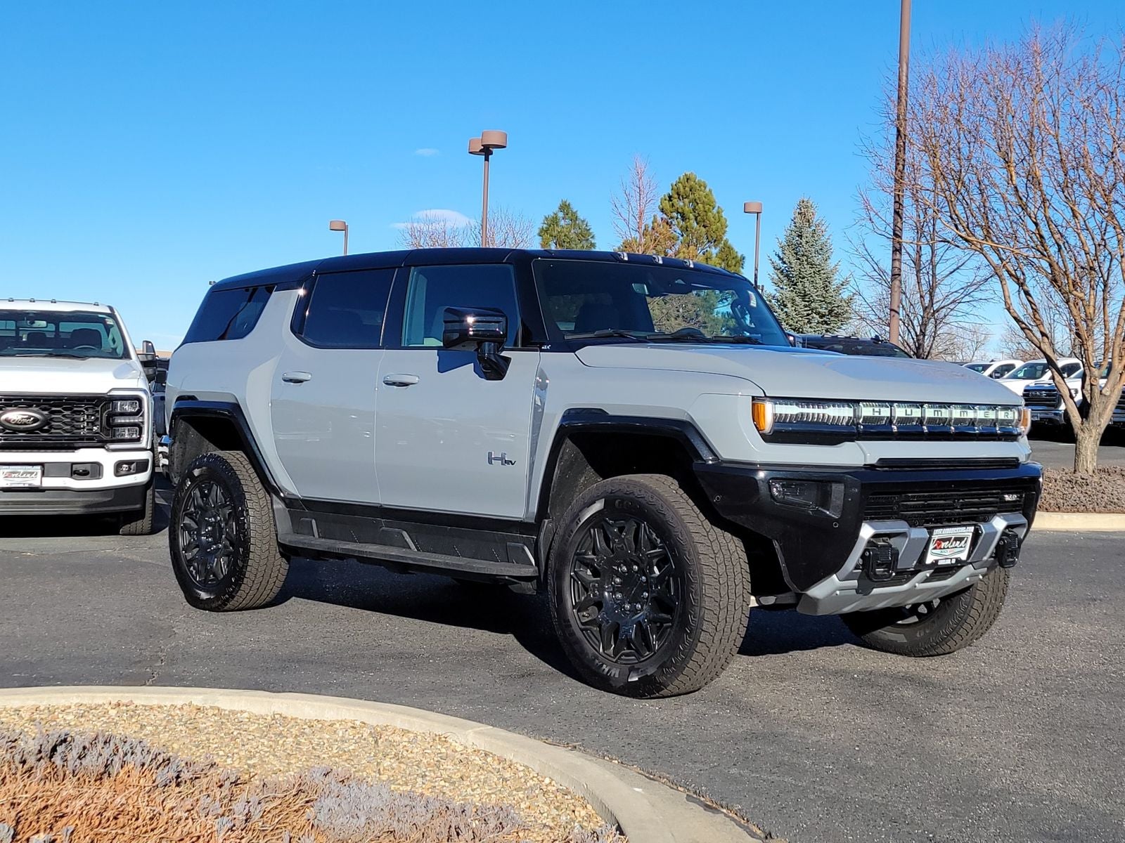 2026 GMC Hummer EV SUV 2X