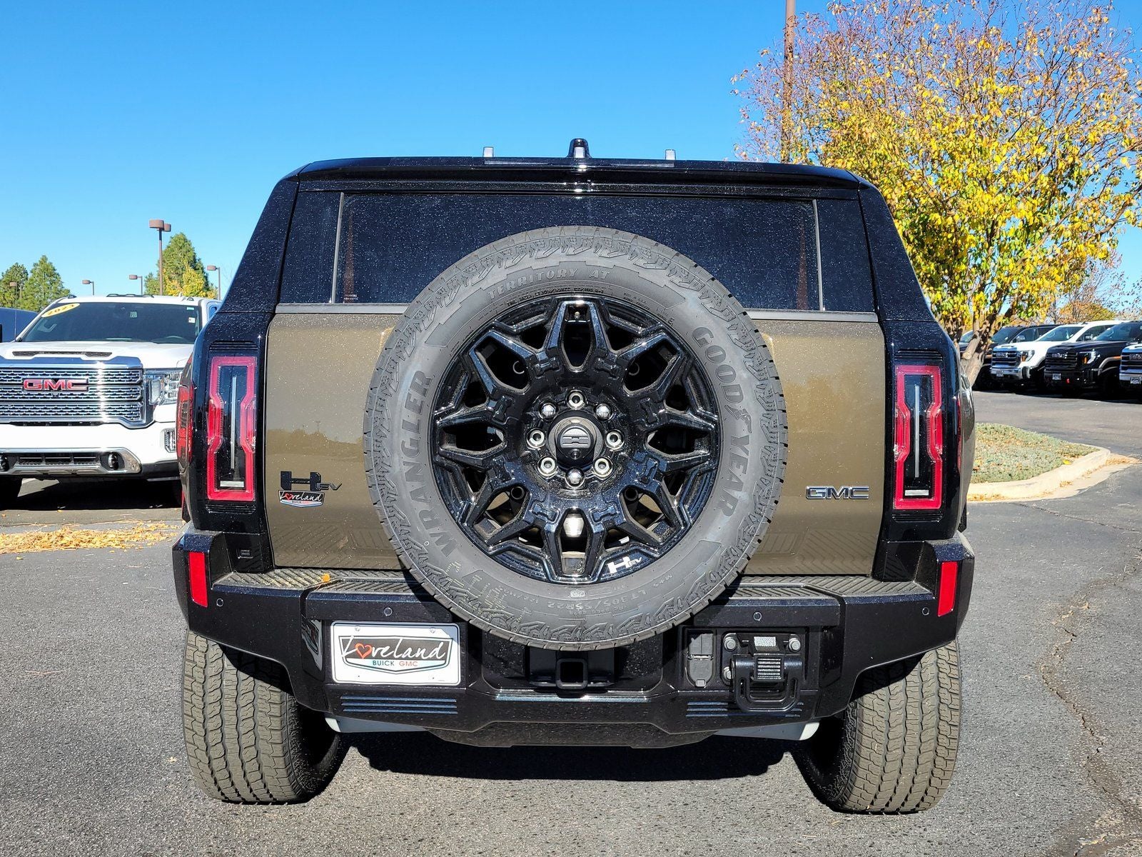 2026 GMC Hummer EV SUV 2X