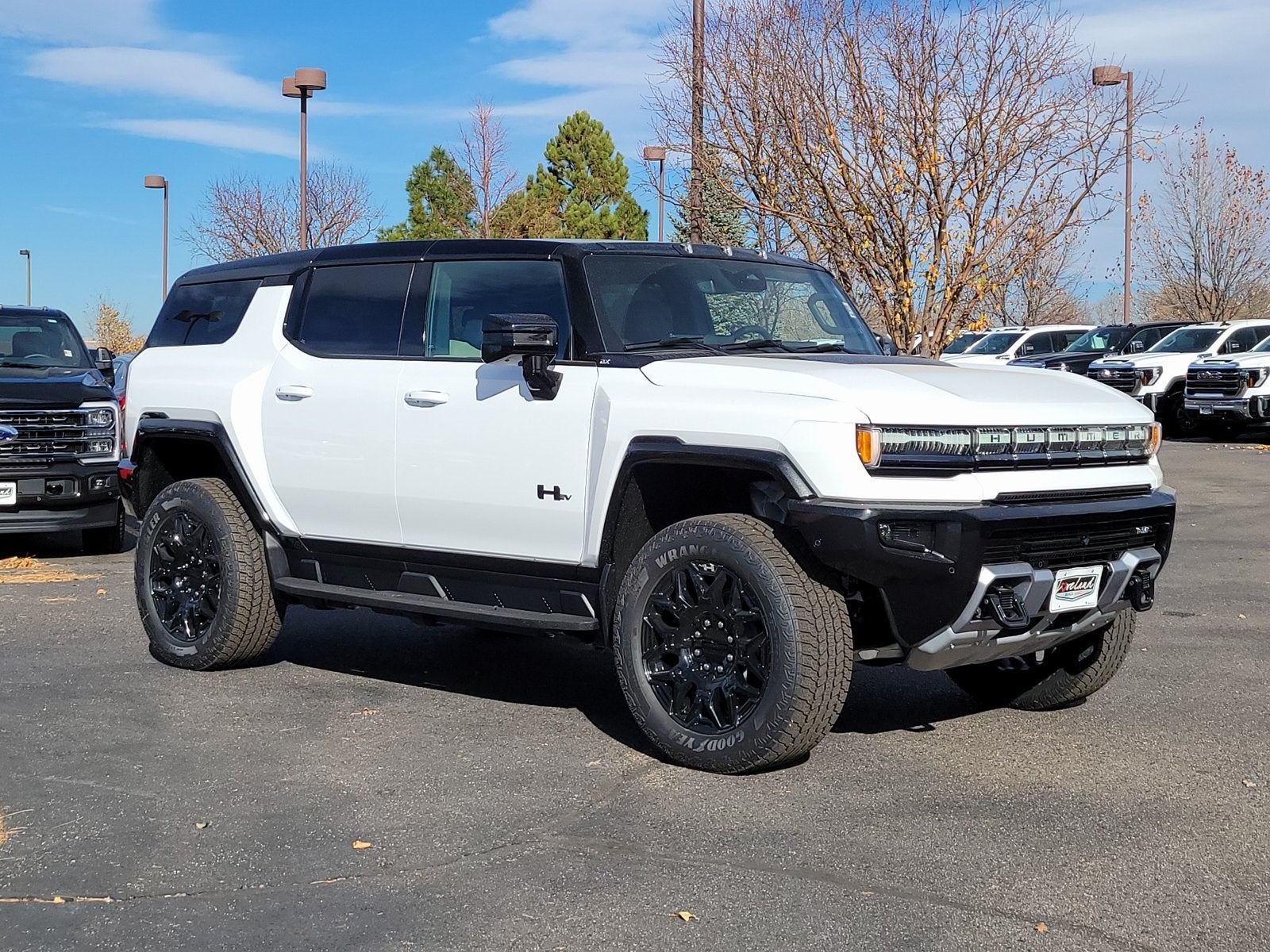 2026 GMC Hummer EV SUV 2X