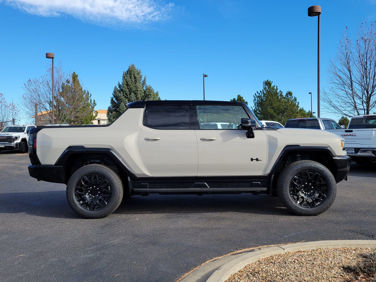 2026 GMC Hummer EV Pickup 2X