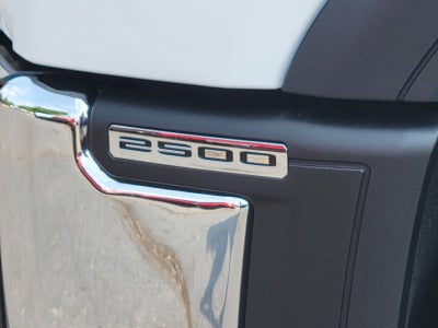 2026 GMC Sierra 2500HD SLT