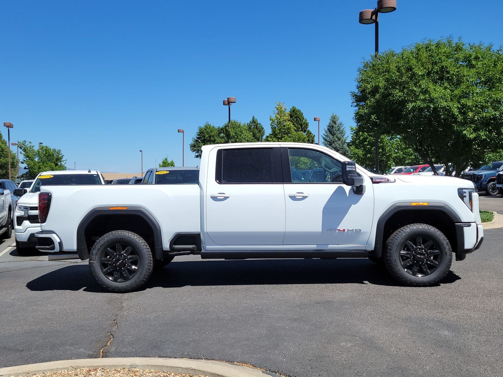2026 GMC Sierra 2500HD AT4