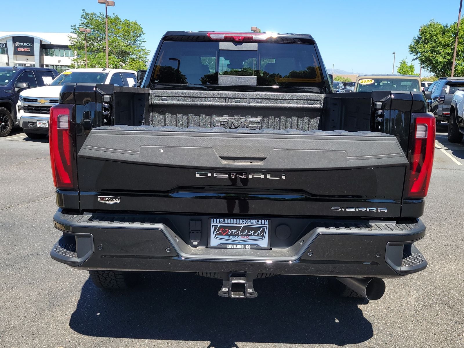 2026 GMC Sierra 2500HD Denali