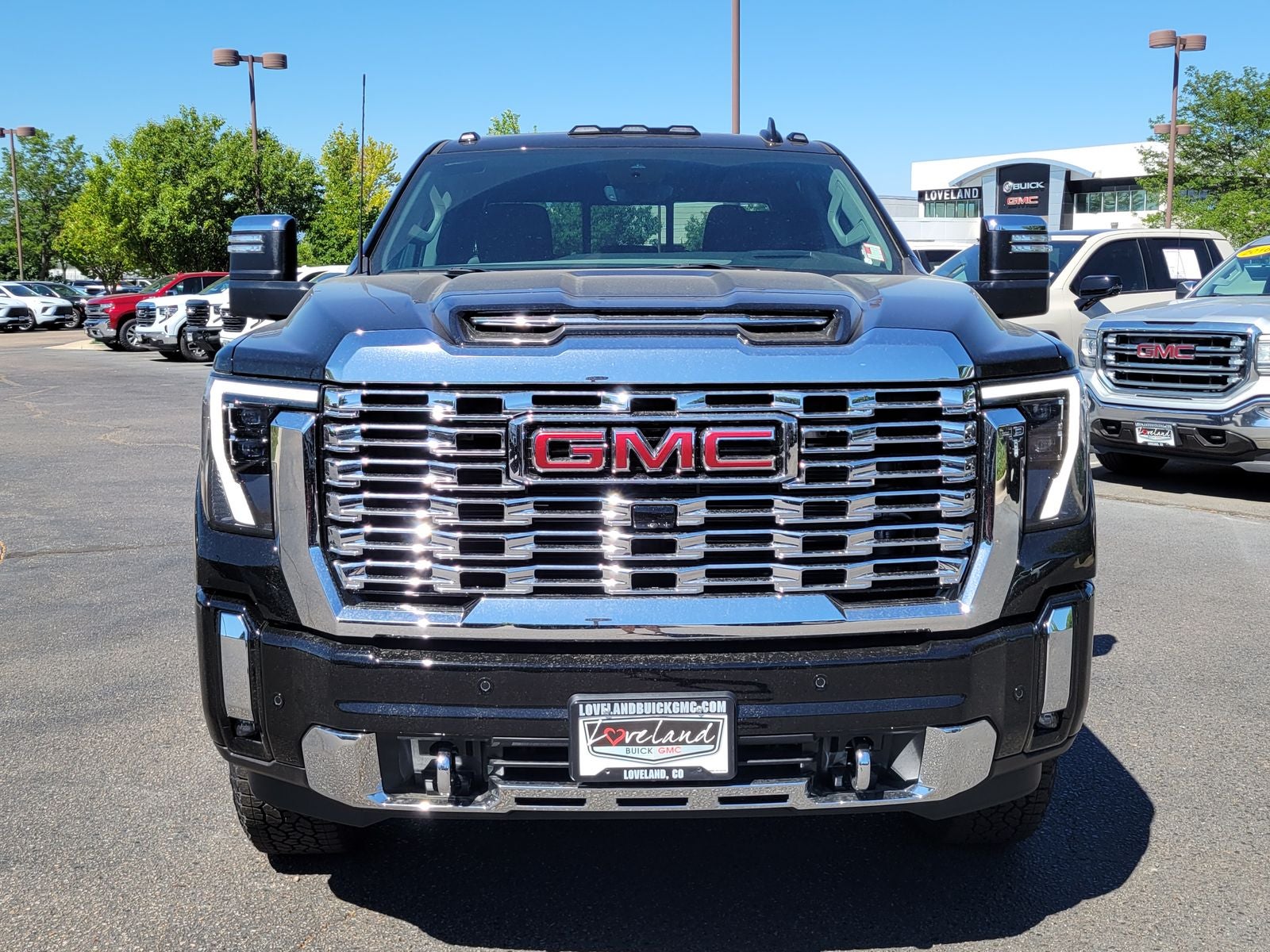 2026 GMC Sierra 2500HD Denali