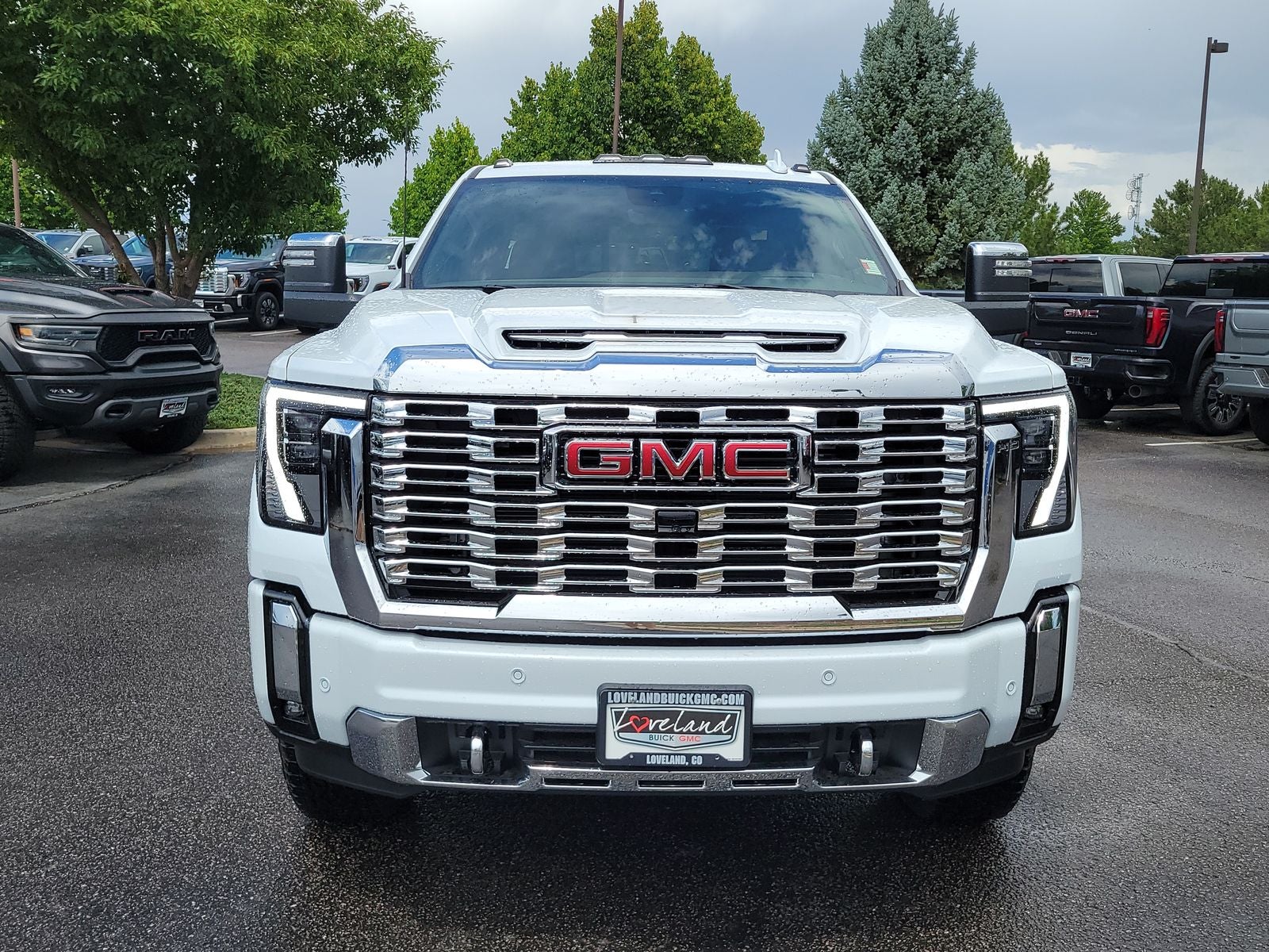 2026 GMC Sierra 2500HD Denali