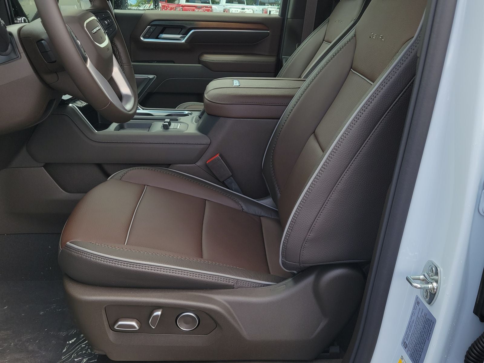 2026 GMC Sierra 2500HD Denali