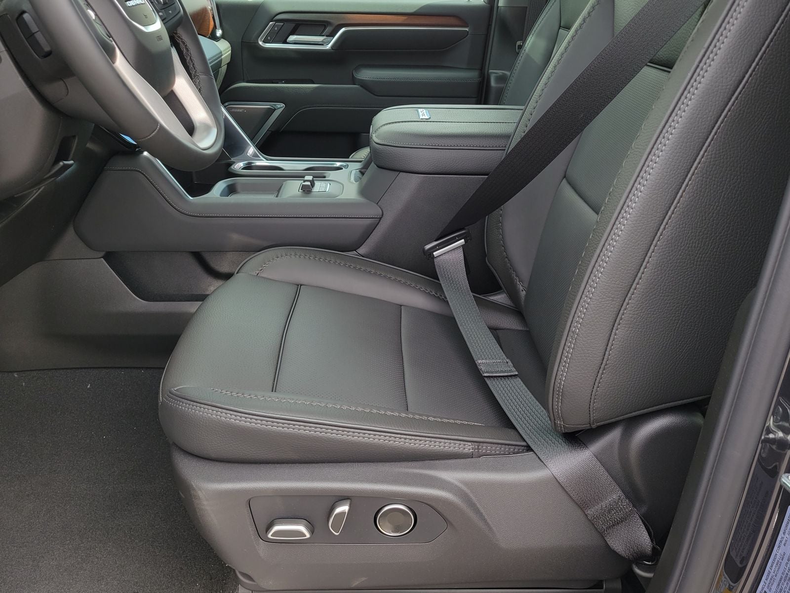 2026 GMC Sierra 3500HD Denali