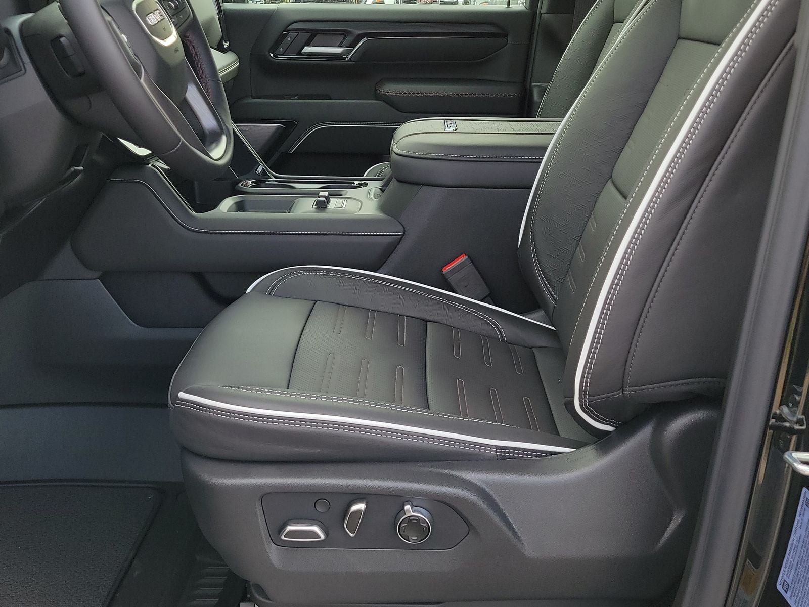 2026 GMC Sierra 2500HD AT4X