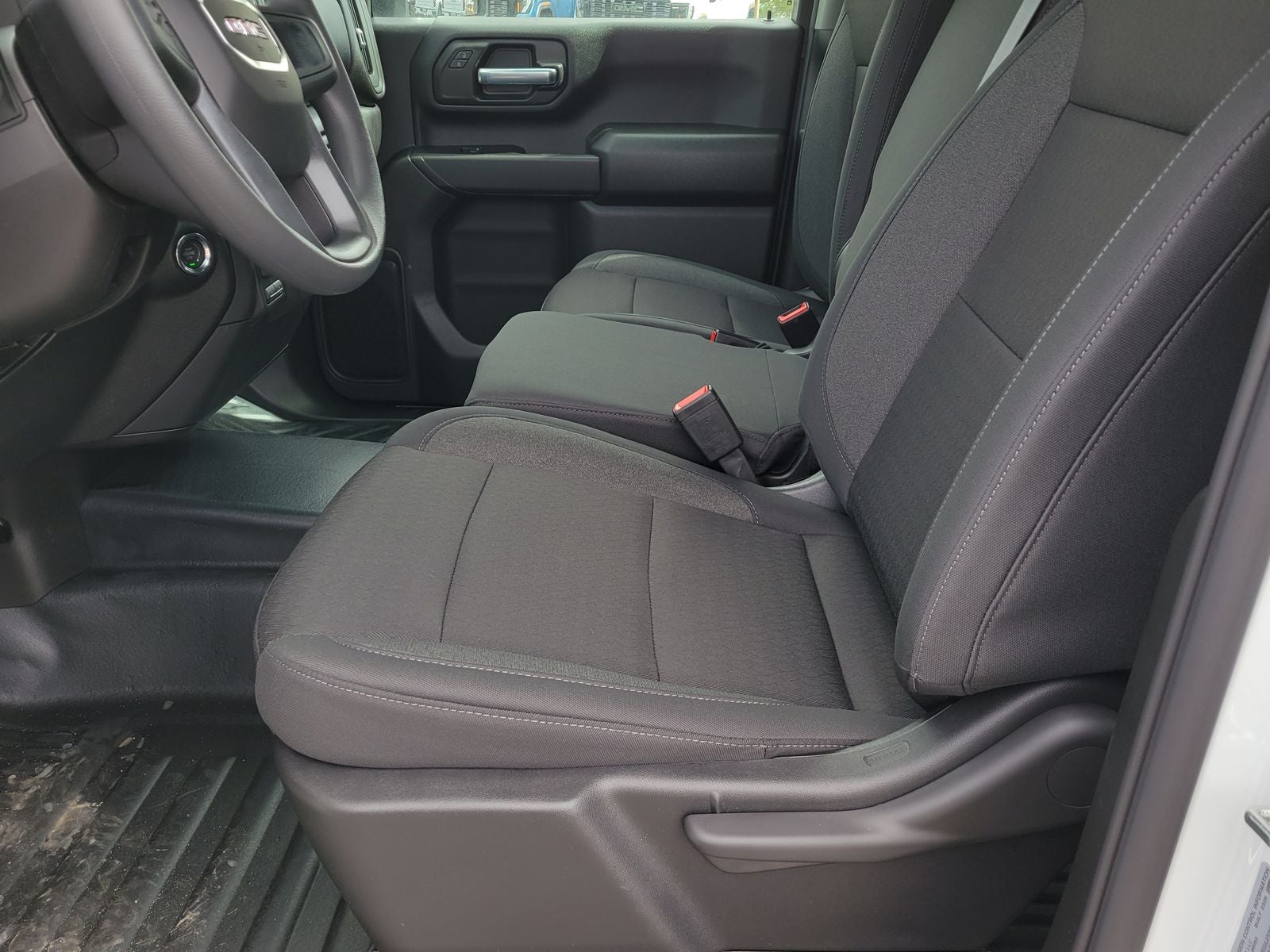 2026 GMC Sierra 2500HD Pro