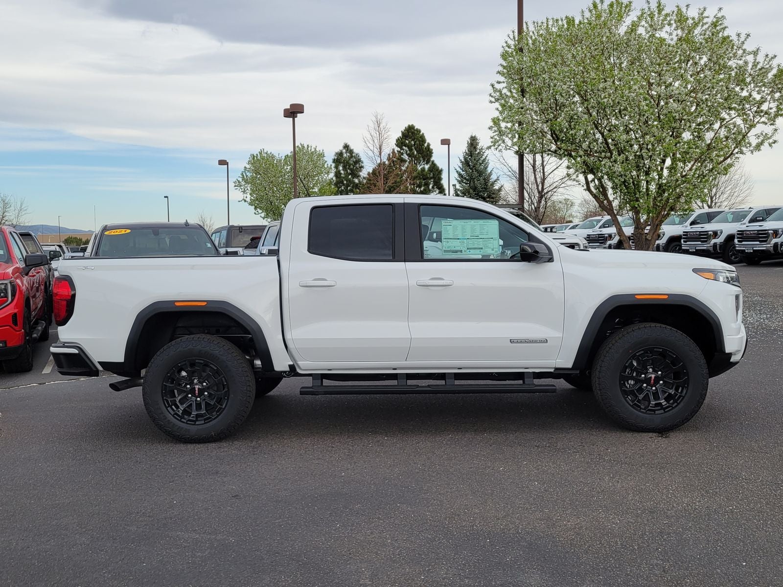 2026 GMC Canyon Elevation