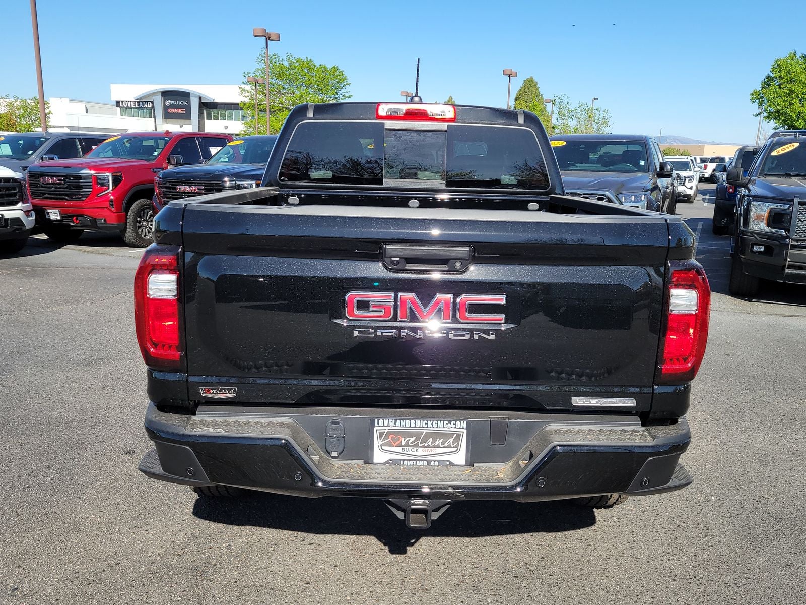 2026 GMC Canyon Elevation