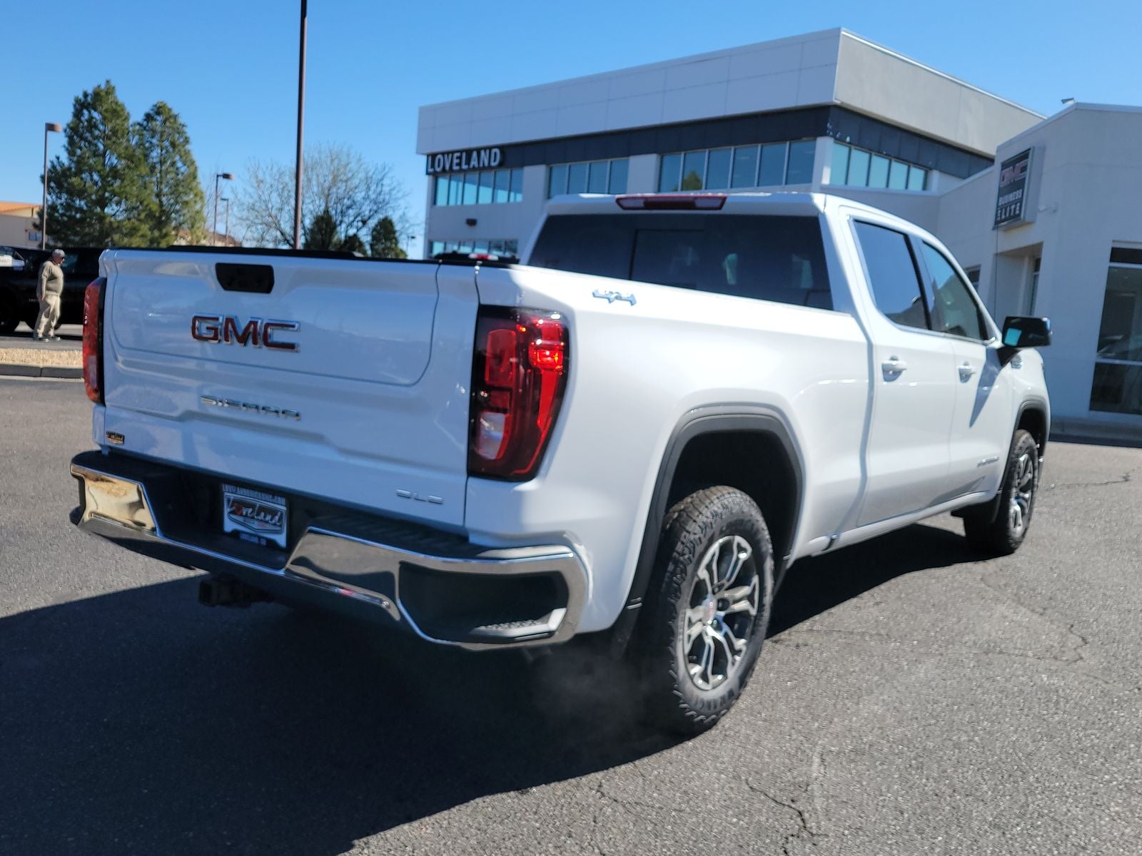 2026 GMC Sierra 1500 SLE