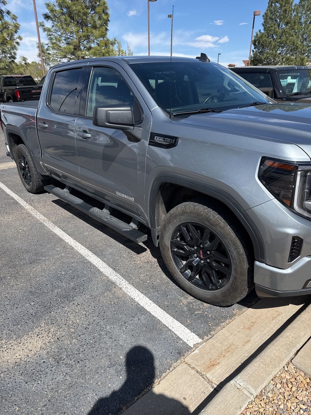 2023 GMC Sierra 1500 Elevation