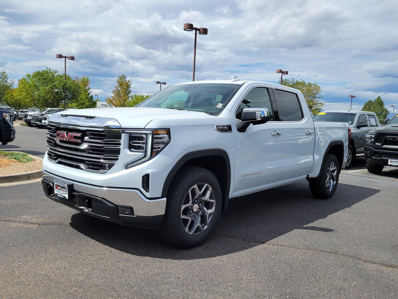 2026 GMC Sierra 1500 SLT