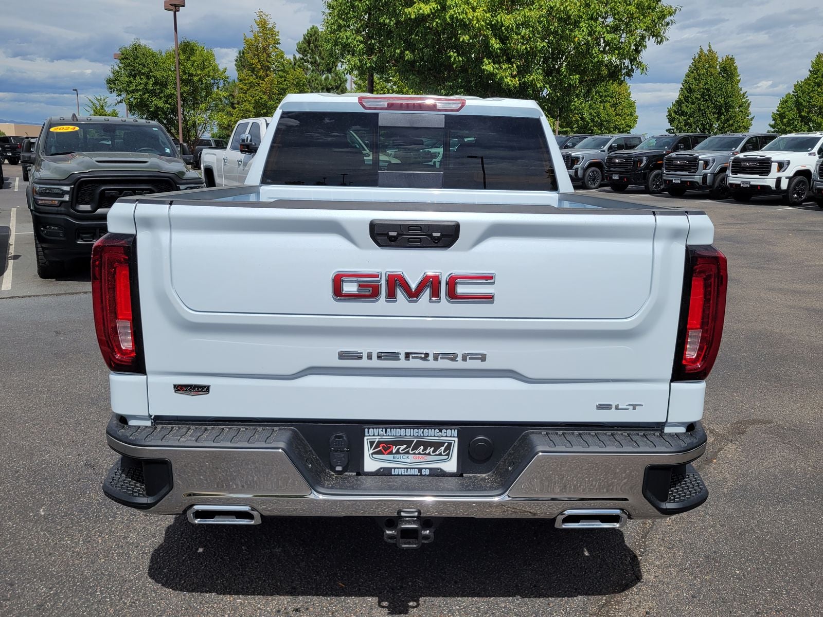 2026 GMC Sierra 1500 SLT