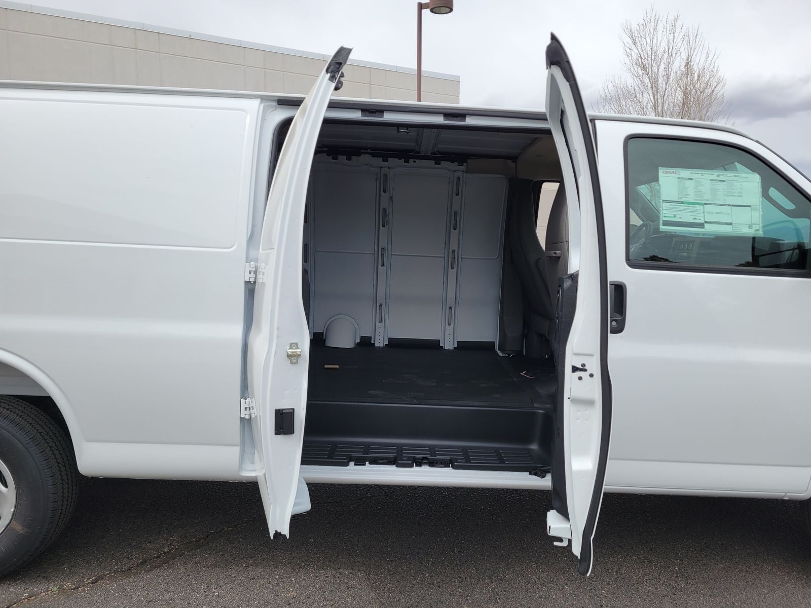 2026 GMC Savana 2500 Work Van