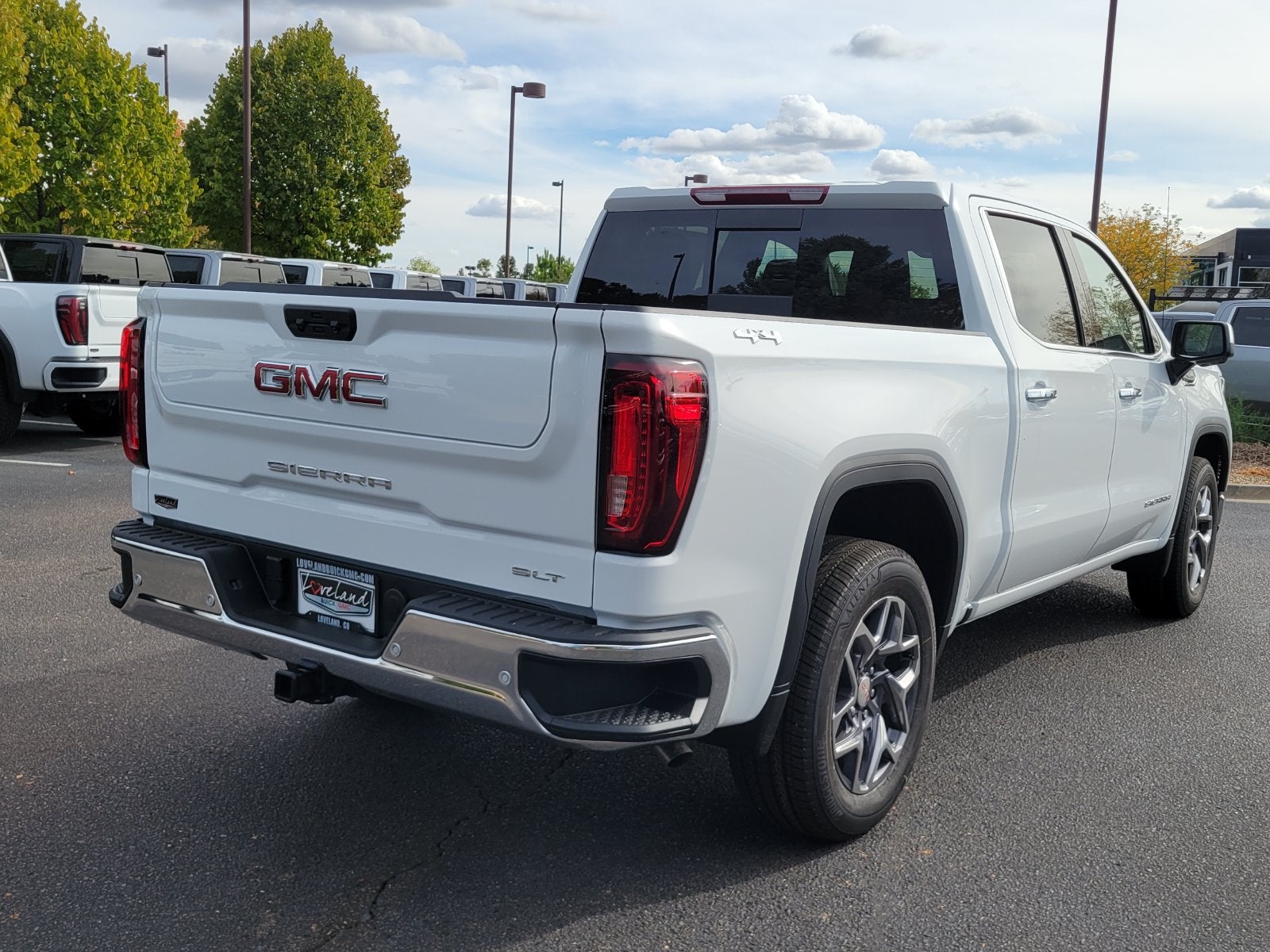 2026 GMC Sierra 1500 SLT