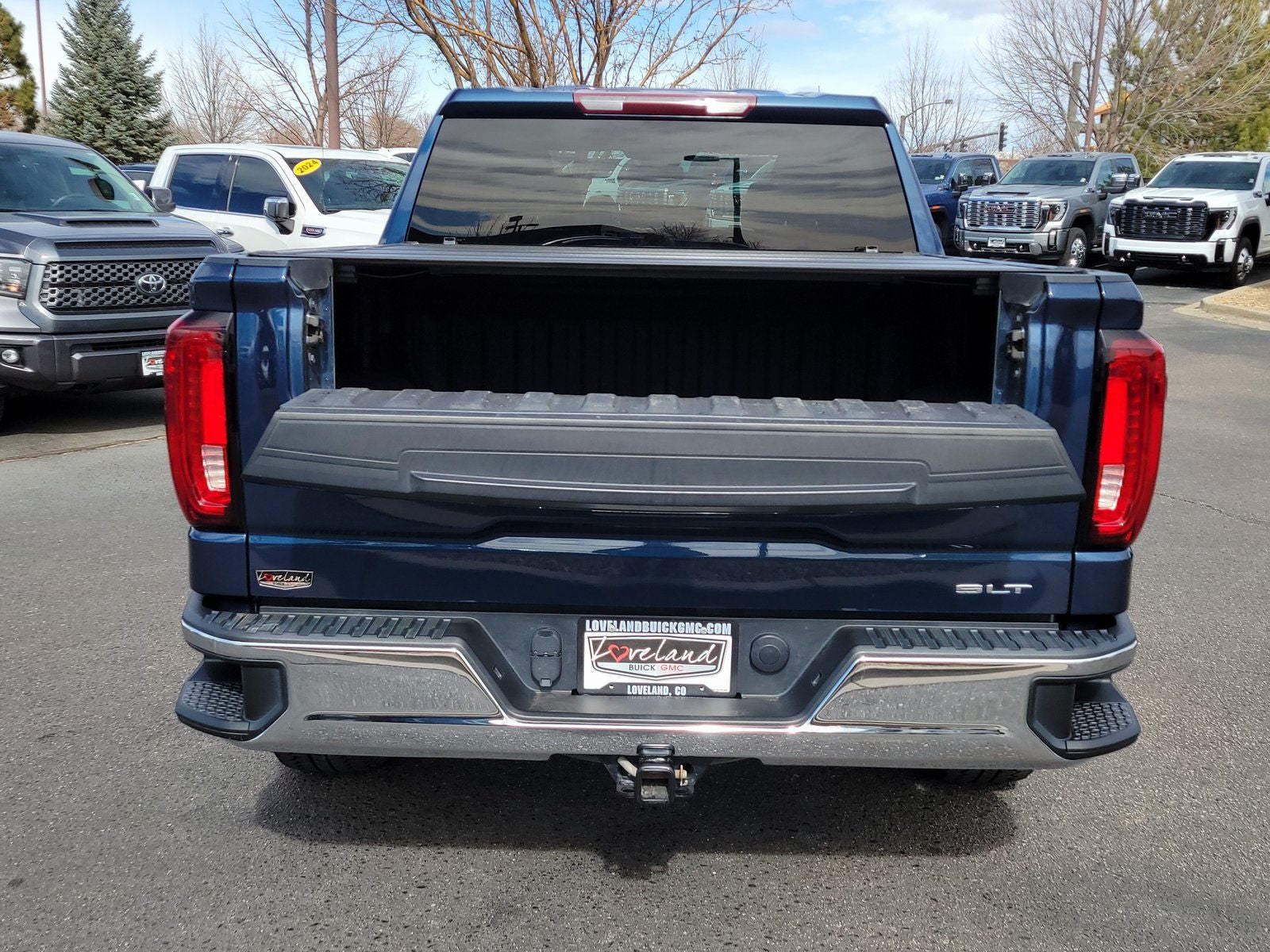 2022 GMC Sierra 1500 SLT