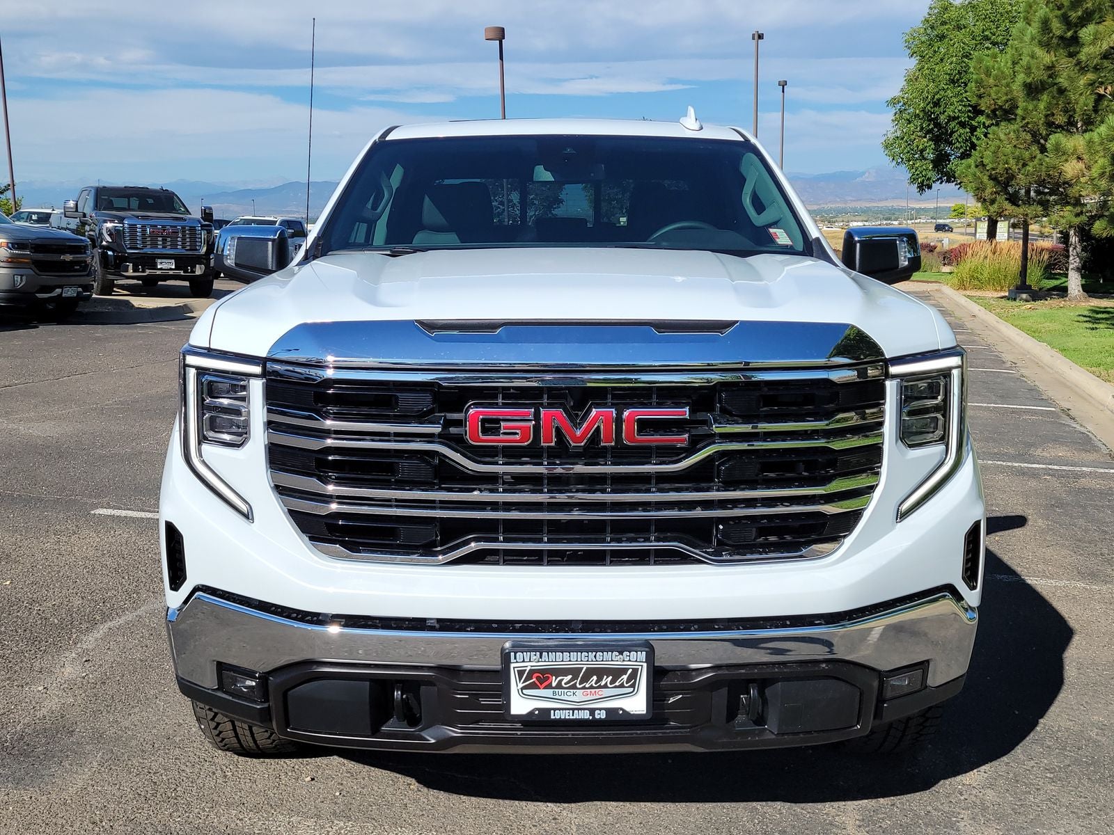 2026 GMC Sierra 1500 SLT
