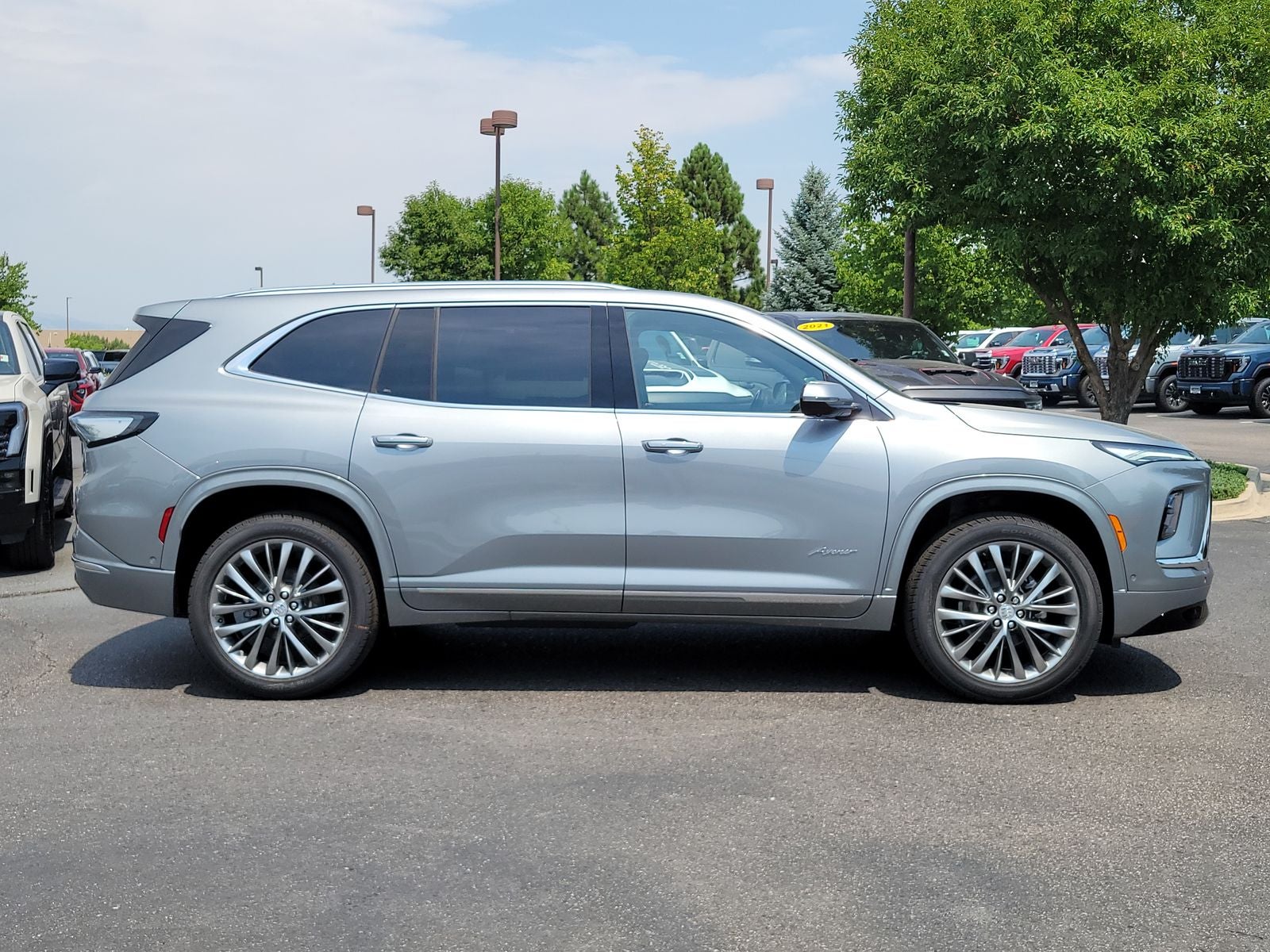 2026 Buick Enclave Avenir