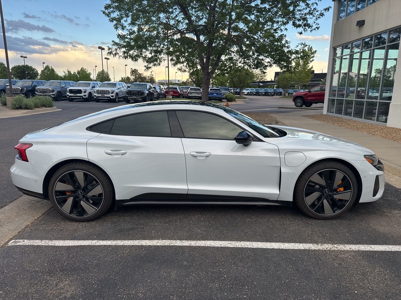 2022 Audi RS e-tron GT Base quattro