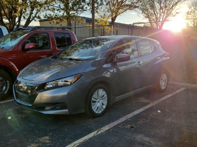 2025 Nissan LEAF S