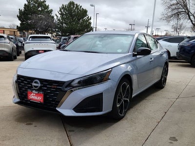 2025 Nissan Altima SR