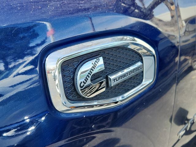 2018 Nissan Titan XD SV