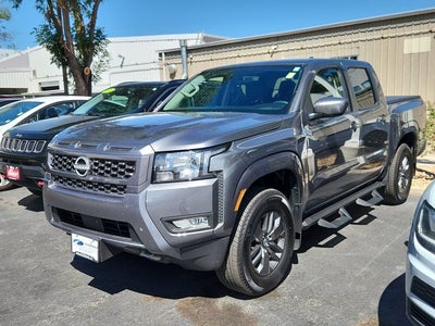 2025 Nissan Frontier SV