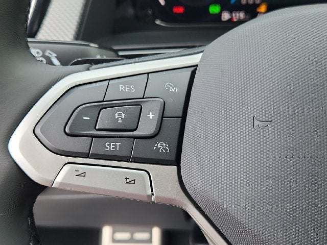 2026 Volkswagen Atlas Cross Sport 2.0T SEL R-Line Black