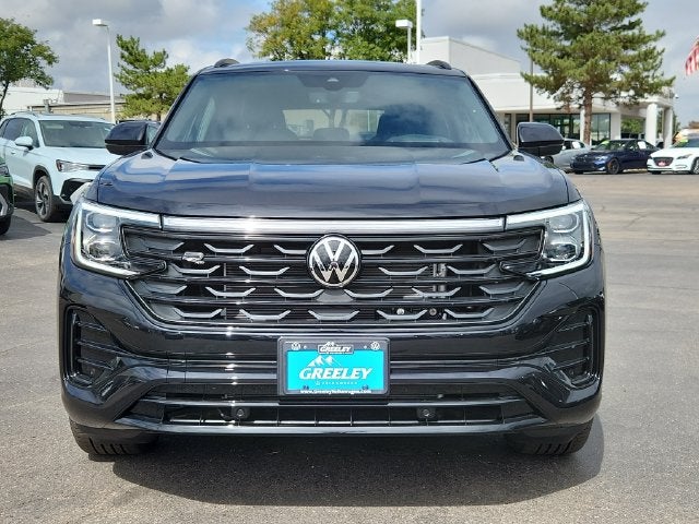 2026 Volkswagen Atlas Cross Sport 2.0T SEL R-Line Black