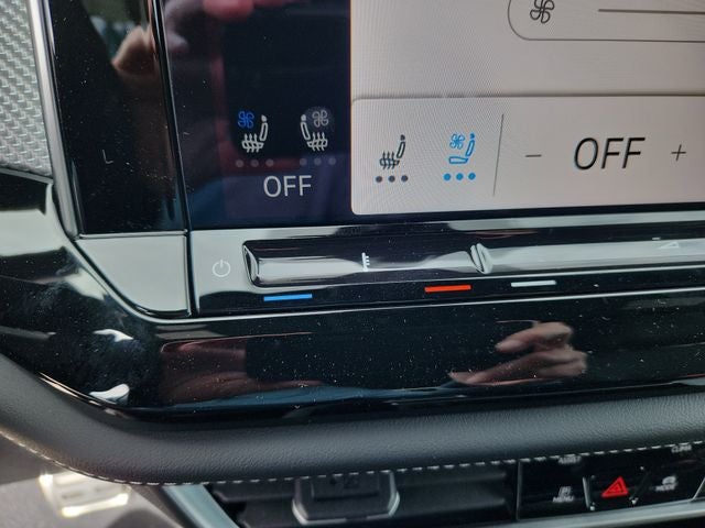 2026 Volkswagen Atlas Cross Sport 2.0T SEL R-Line Black