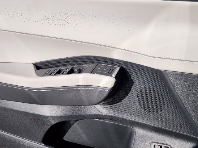2027 Volkswagen Atlas SEL R-Line