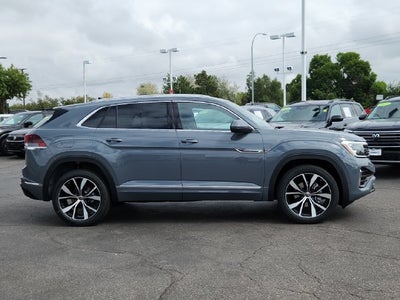 2026 Volkswagen Atlas Cross Sport 2.0T SEL Premium R-Line