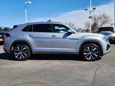 2024 Volkswagen Atlas Cross Sport 2.0T SEL Premium R-Line