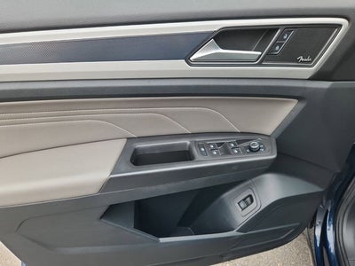 2023 Volkswagen Atlas 3.6L V6 SEL Premium R-Line