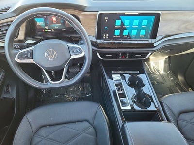 2024 Volkswagen Atlas 2.0T SE w/Technology