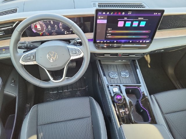 2027 Volkswagen Atlas SE w/Technology