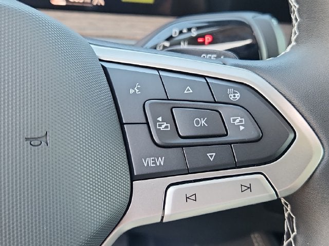 2027 Volkswagen Atlas SE w/Technology