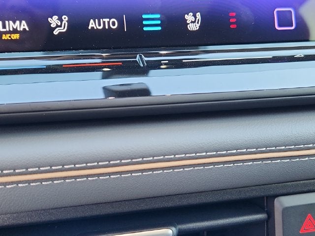 2027 Volkswagen Atlas SE w/Technology